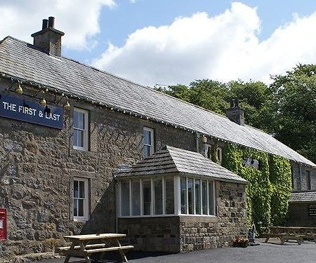 The Gun Inn Ridsdale Buitenkant foto